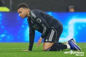 亚马尔并没有受到球迷的干扰