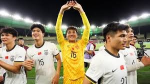 官方：因球场结冰和严重风雪，不莱梅vs霍芬海姆